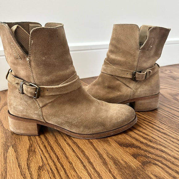 J. Crew tan leather booties size 7.5 - Picture 15 of 16